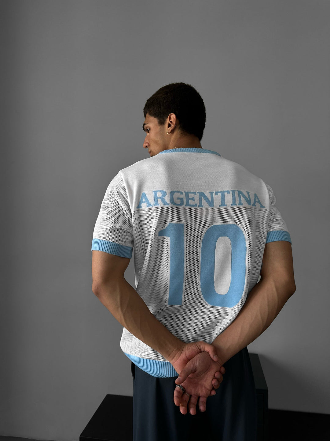 Per didelė Argentina megzta T-marškiniai - Balti