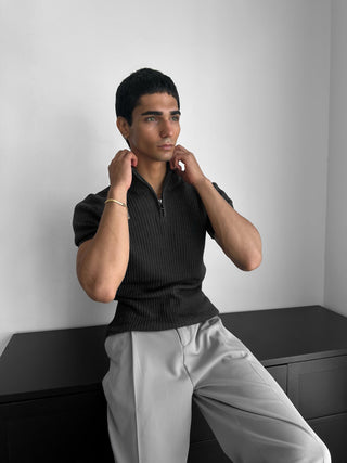Lieknas Fit Mock Neck Zip T-shirt - Antracitas