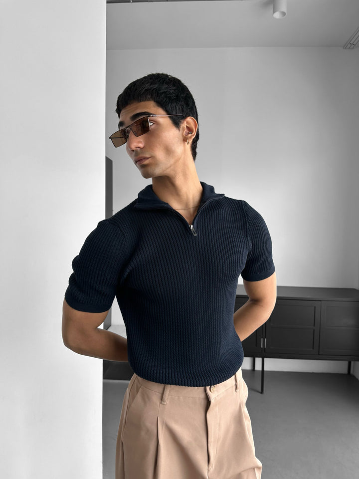 Lieknas Fit Mock Neck Zip T-shirt - Tamsiai Mėlyna