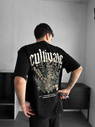 Oversize Cultivate marškinėliai - Juodi