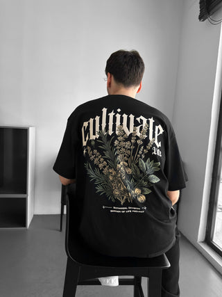 Oversize Cultivate marškinėliai - Juodi