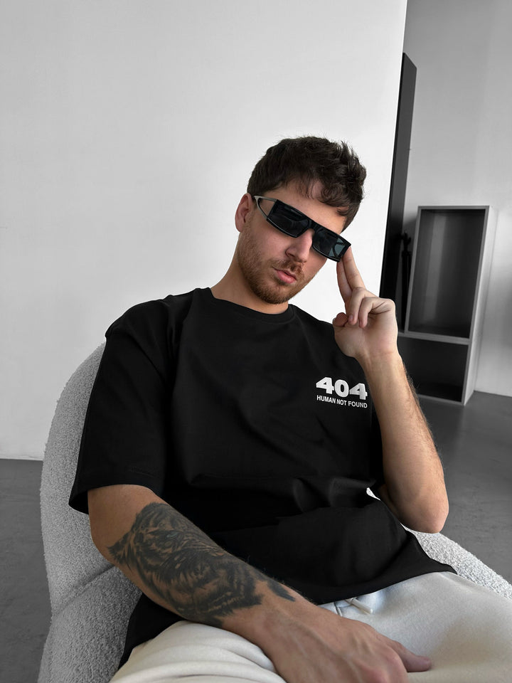 Didelis 404 T-shirt - Juoda ir Balta
