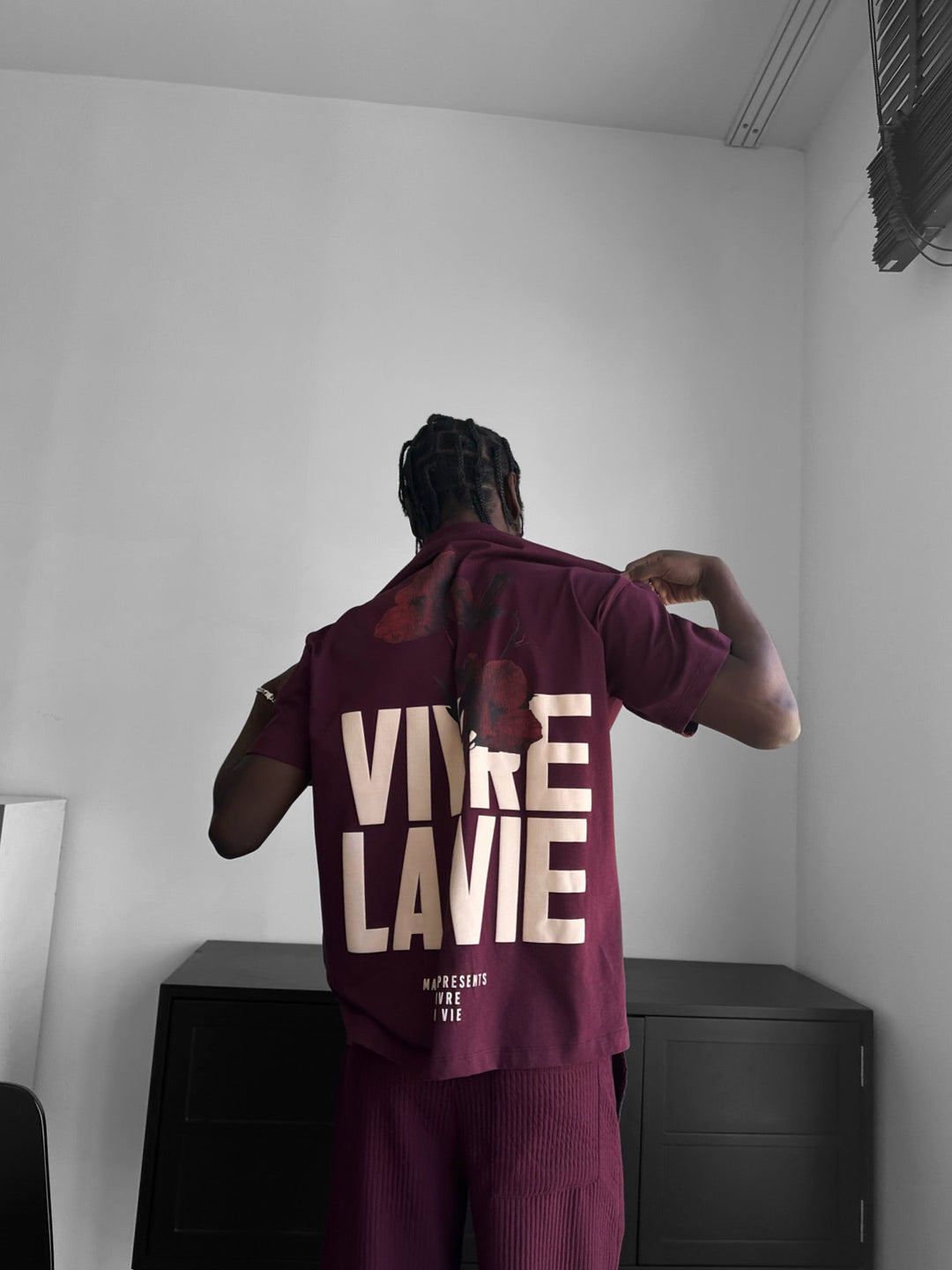 Oversize Vivre la Vie marškinėliai - Bordeaux
