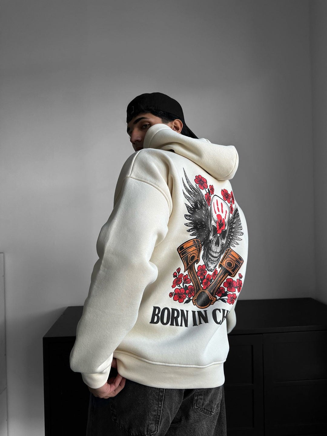 Oversize Skeleton Gimęs Chaose Hoodie - Antikinė Balta