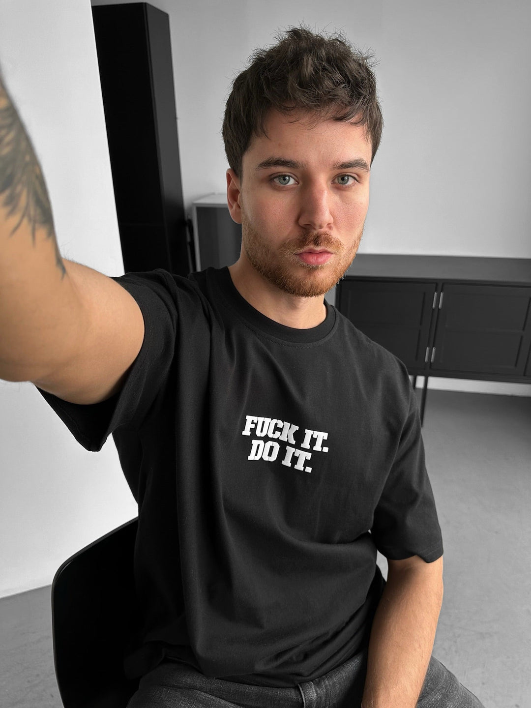 Oversize Do It T-shirt - Juoda